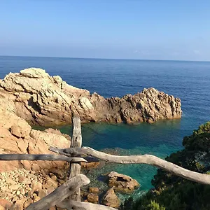 Scoglio A Costa Paradiso